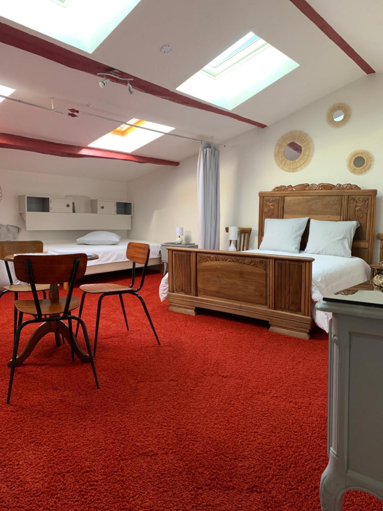 Maison D'Hotes La Chabanaise - Marais Poitevin Cramchaban 外观 照片
